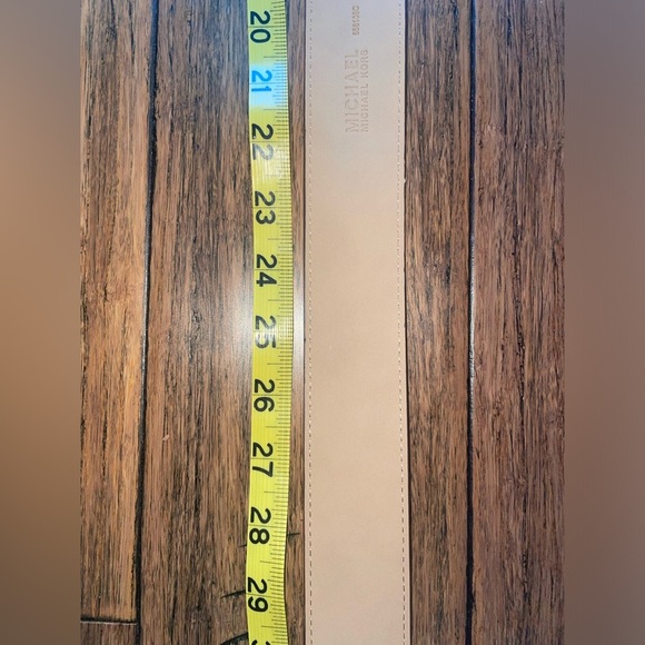 Gray Michael Kors Wide logo belt monogram leather belt - Picture 11 of 16